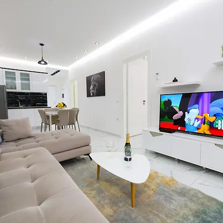 Jimi Apartment